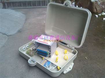 供應壁掛式1分8光分路器箱——慈溪市巨鑫通信設備廠營業部通訊器材簡介